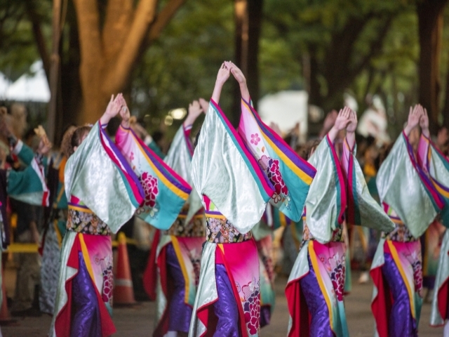 高知県の風景：よさこい祭り